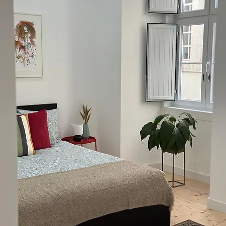 بيت ضيافة Chiado Large Bedroom Lisboa